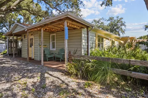 5819 27th Ave S, Gulfport, FL 33707