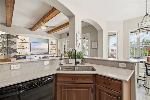 Kitchen - 5721 Tortoise Pl, Apollo Beach, FL 33572 photo 4 of 4