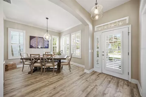Entry Way - 5721 Tortoise Pl, Apollo Beach, FL 33572 photo 4 of 6