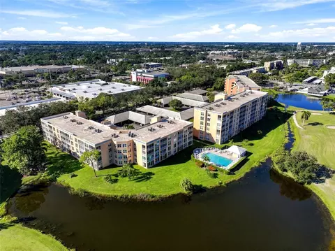 4530 Pinebrook Cir #206, Bradenton, FL 34209