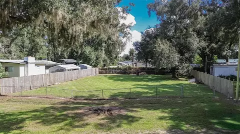 4822 Pattys Pl, Plant City, FL 33565