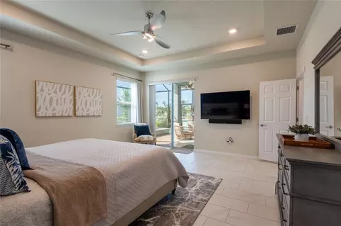 Bedroom - 11809 Tetrafin Dr, Riverview, FL 33579 photo 2 of 5