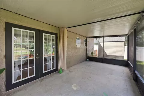 Exterior - 13516 Copper Head Dr, Riverview, FL 33569 photo 3 of 9