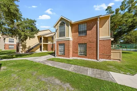 8742 Mallard Reserve Dr #203, Tampa, FL 33614