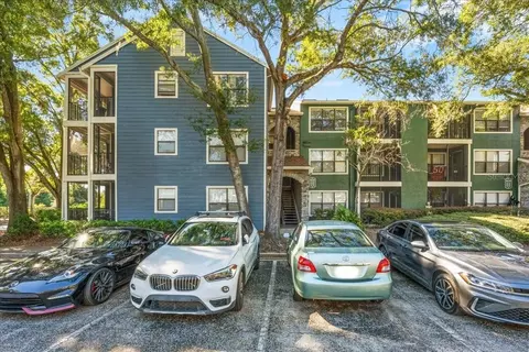 8626 Bonaire Bay Ln #303, Tampa, FL 33614