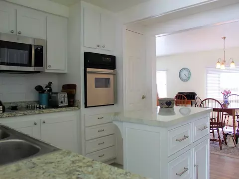 Undisclosed, Largo, FL 33770 photo 5