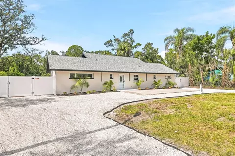 8605 Jackson Springs Rd, Tampa, FL 33615