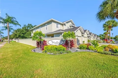 9719 Taylor Rose Ln, Seminole, FL 33777