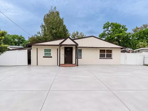 8819 W Broad St, Tampa, FL 33615