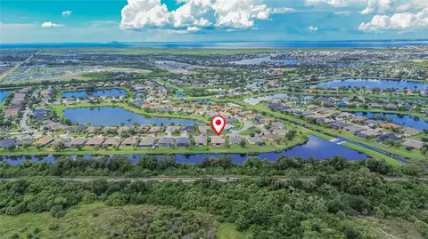 View/Area - 302 Star Shell Dr, Apollo Beach, FL 33572 photo 5 of 8