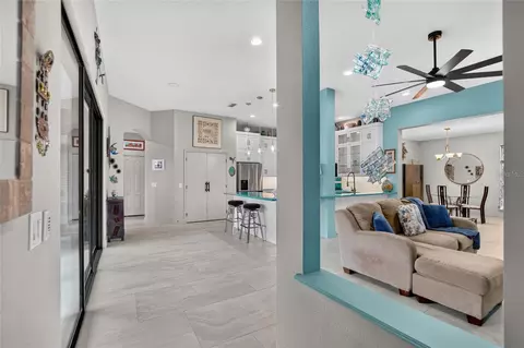 Entry Way - 302 Star Shell Dr, Apollo Beach, FL 33572 photo 3 of 3