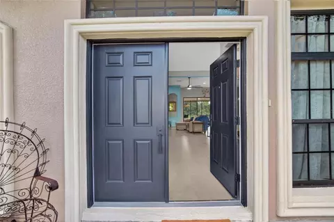 Entry Way - 302 Star Shell Dr, Apollo Beach, FL 33572 photo 1 of 3