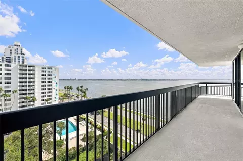 2413 Bayshore Blvd #1005, Tampa, FL 33629