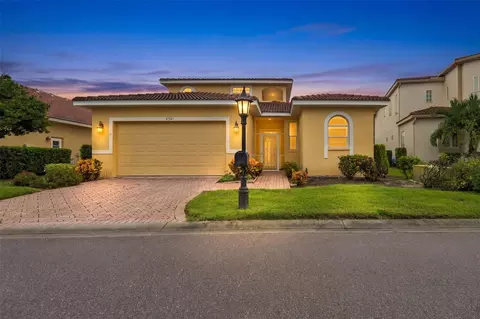 4541 Murcia Blvd #11, Sarasota, FL 34238