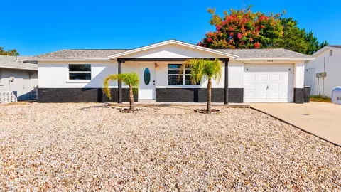 7635 Sue Ellen Dr, Port Richey, FL 34668