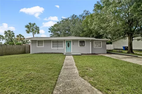 14902 Pinecrest Rd, Tampa, FL 33613
