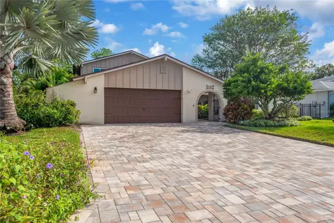 16407 W Course Dr, Tampa, FL 33624