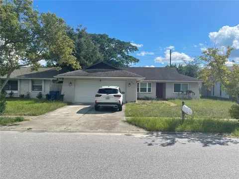 8522 Huntsman Ln, Port Richey, FL 34668