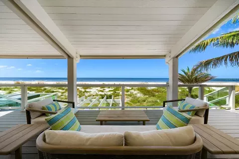 Exterior - 744 Eldorado Ave, Clearwater, FL 33767 photo 12 of 16