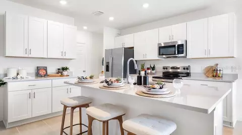 Kitchen - 13505 Camelot Ct, Parrish, FL 34219 photo 1 of 3