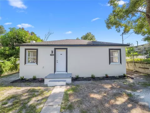 7305 N Taliaferro Ave, Tampa, FL 33604
