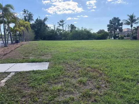 Greenview Drive, Apollo Beach, FL 33572 photo 4