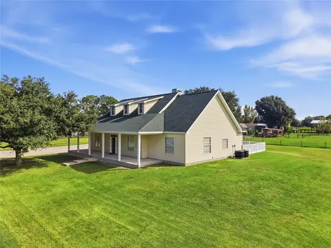 4508 Holloway Grove Way, Plant City, FL 33567