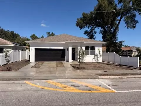 3204 E Columbus Dr, Tampa, FL 33605