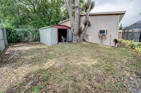 Exterior - 2335 Evans Rd, Clearwater, FL 33763 photo 8 of 10