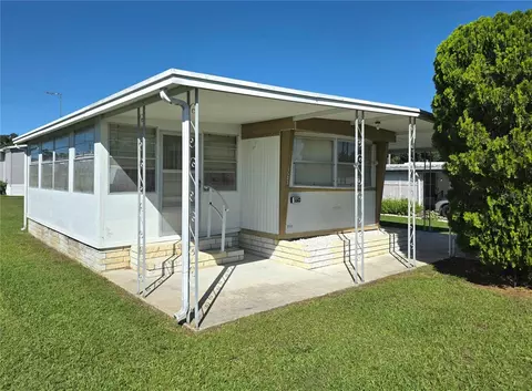 5503 Barbara St, Zephyrhills, FL 33542