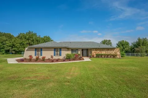5710 Wo Griffin Rd, Plant City, FL 33567
