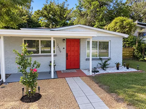 2609 E 99th Ave, Tampa, FL 33612