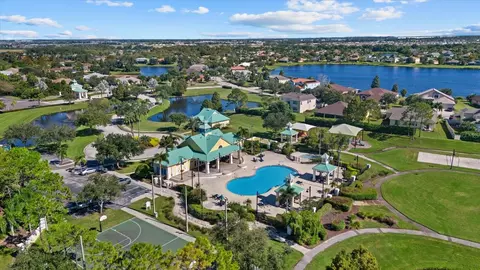View/Area - 308 Star Shell Dr, Apollo Beach, FL 33572 photo 11 of 20
