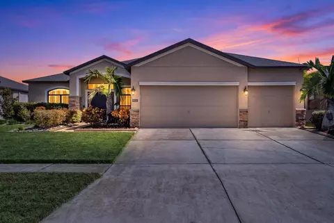 Exterior - 308 Star Shell Dr, Apollo Beach, FL 33572 photo 4 of 14