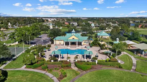 View/Area - 308 Star Shell Dr, Apollo Beach, FL 33572 photo 10 of 20