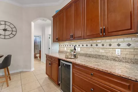 Kitchen - 308 Star Shell Dr, Apollo Beach, FL 33572 photo 5 of 6