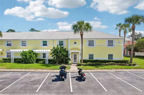 102 Pompano Dr SE #D, Saint Petersburg, FL 33705