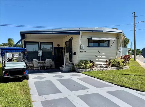 34085 Alamanda Dr N, Pinellas Park, FL 33781