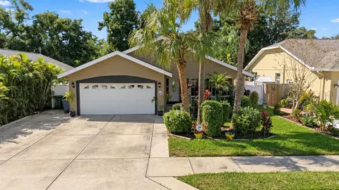 631 4th Ave N, Safety Harbor, FL 34695
