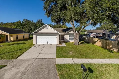 8150 Tom Sawyer Dr, Tampa, FL 33637