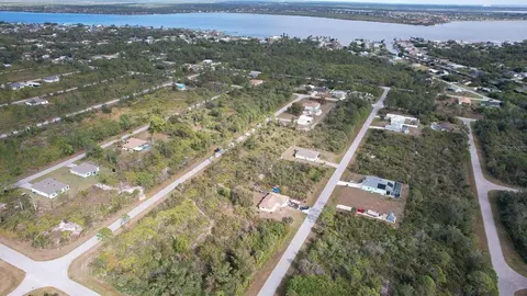 12181 Conroy Ave, Port Charlotte, FL 33981