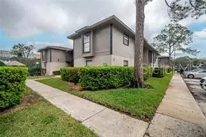 4112 Ashford Green Pl #I203, Tampa, FL 33613