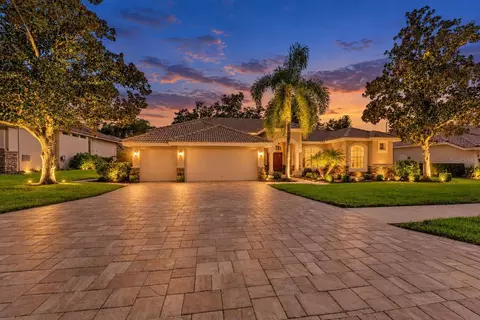 1663 Canopy Oaks Blvd, Palm Harbor, FL 34683