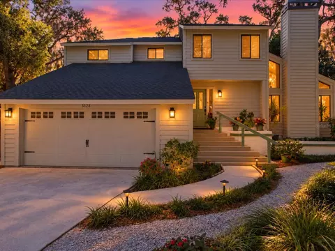 3328 Briarwood Cir, Safety Harbor, FL 34695