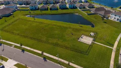 View/Area - 9072 Forge Breeze Loop, Wesley Chapel, FL 33545 photo 5 of 9