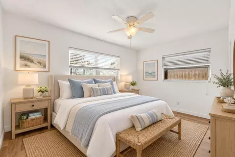 Bedroom - 711 14th St, Palm Harbor, FL 34683 photo 2 of 4