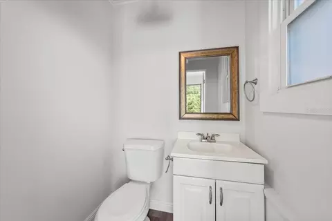 Bath - 711 14th St, Palm Harbor, FL 34683 photo 2 of 2