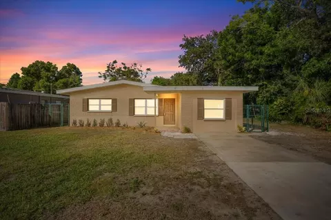 711 14th St, Palm Harbor, FL 34683
