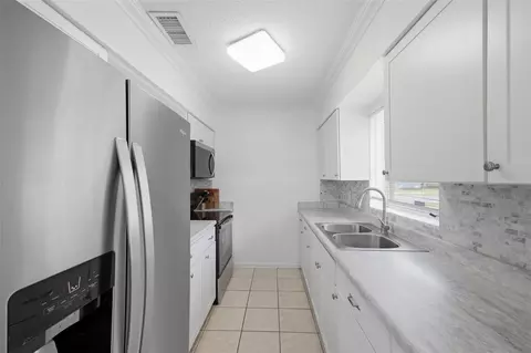 Kitchen - 520 Copperfield Rd, Spring Hill, FL 34606 photo 2 of 4