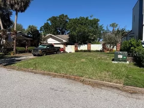 4211 W Sylvan Ramble St, Tampa, FL 33609